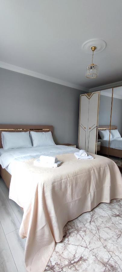 Metro Vip Aparthotel ทรับซอน ภายนอก รูปภาพ